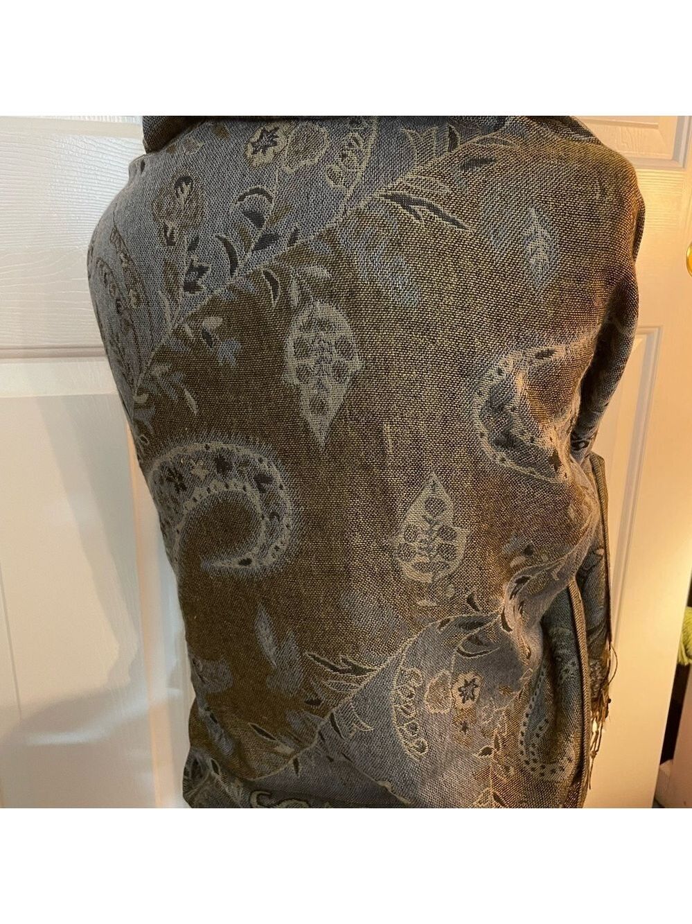 Large Paisley Wrap Scarf - Picture 3 of 4
